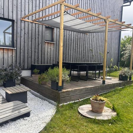 Moderne Ferienwohnungen Mit Designbad Petting Екстериор снимка