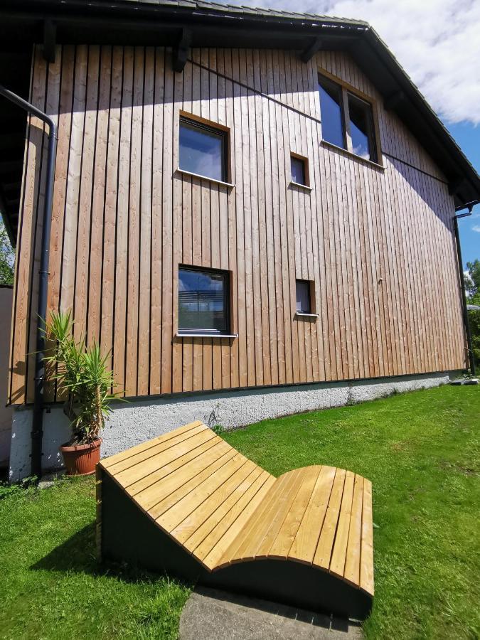 Moderne Ferienwohnungen Mit Designbad Petting Екстериор снимка