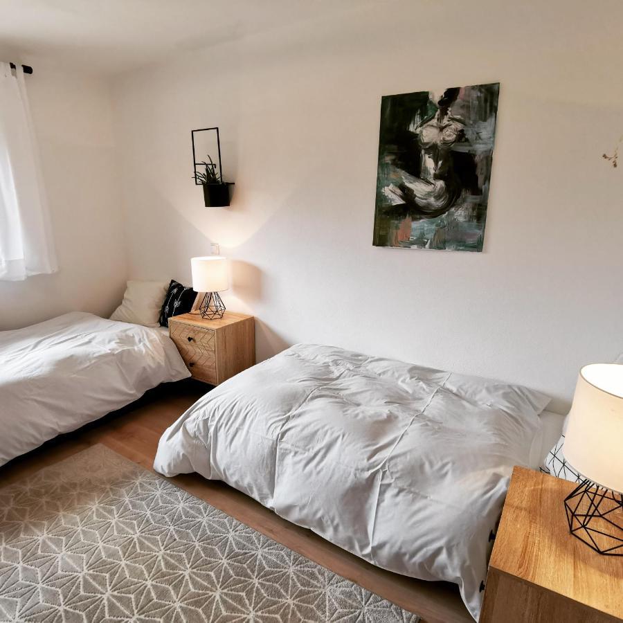 Moderne Ferienwohnungen Mit Designbad Petting Екстериор снимка