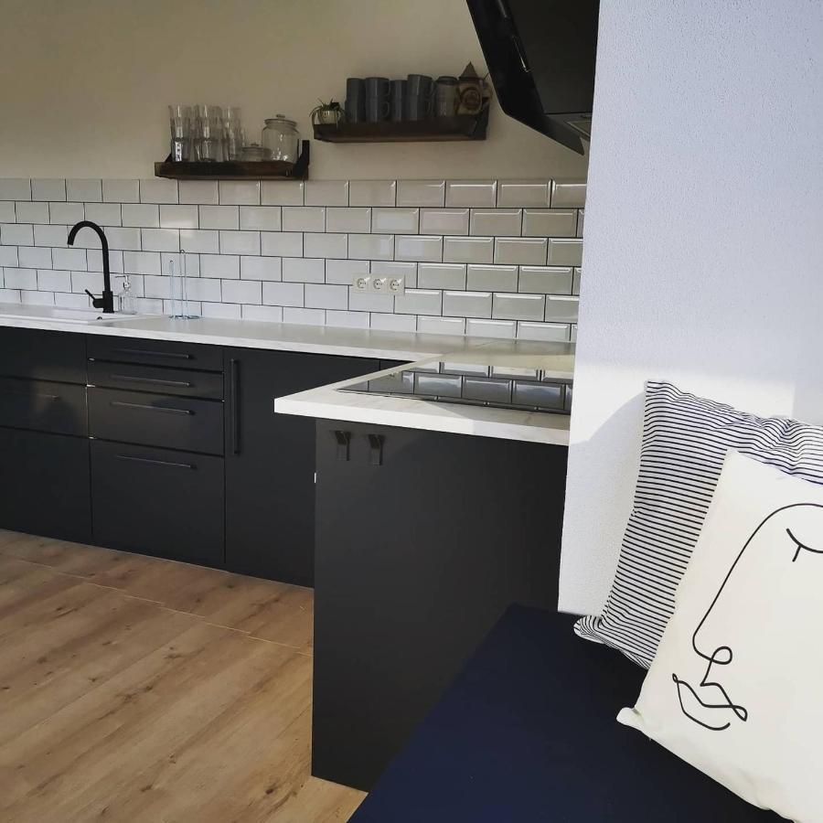 Moderne Ferienwohnungen Mit Designbad Petting Екстериор снимка