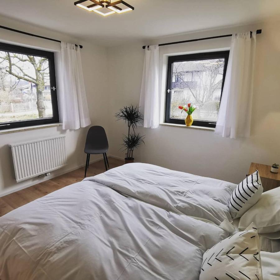 Moderne Ferienwohnungen Mit Designbad Petting Екстериор снимка